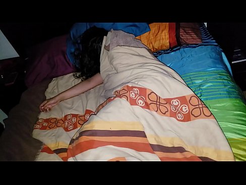 ❤️ El fillastre renya la seva jove madrastra mentre dorm. ️  Sexe al porno ca.xxx-wow-net.ru ❌️